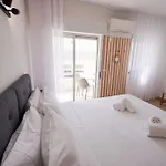 Casa Do Mike - Cozy 1 Bedroom Steps From The Apartment Nazare