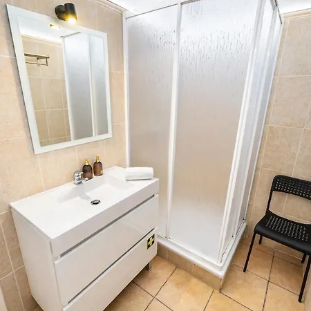 Casa Do Mike - Cozy 1 Bedroom Steps From The Apartment *